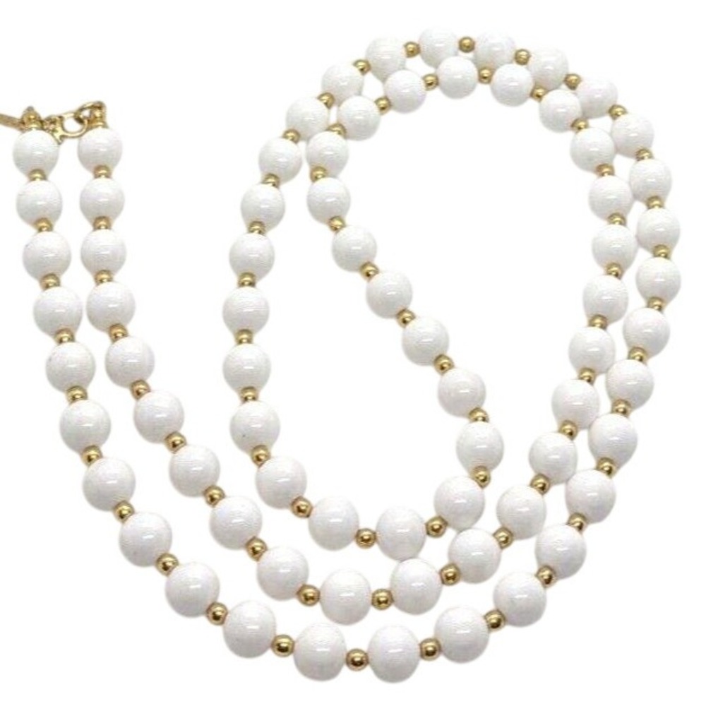 Vintage Monet Signed White & Gold Tone Beaded 30'' Necklace Retro 70s Style